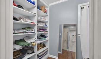 379 NE Morningside Ln, Abingdon, VA 24210