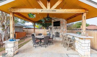 2810 Woodlake Dr, Abilene, TX 79606