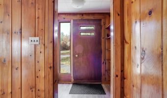 29 N Main St, Antrim, NH 03440