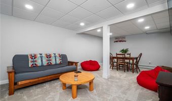 654 Steere Farm Rd, Burrillville, RI 02830