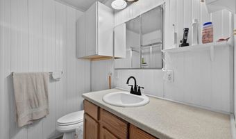 907 Denver St, Alvord, TX 76225