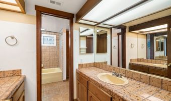 2827 N Victoria Dr, Alpine, CA 91901