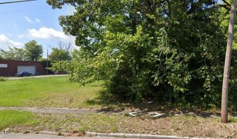 207 1st St W, Ahoskie, NC 27910