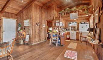 55512 FRONT St, Astor, FL 32102