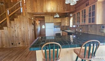 53 Runnin Bear Rd, Carmen, ID 83462