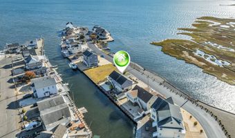 257 Sandlewood Dr, Bayville, NJ 08721