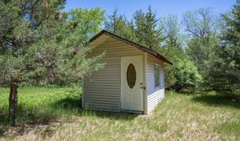 1084 Edgewood Dr, Adams, WI 53910