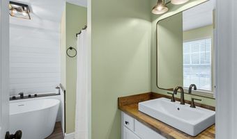 102 Lochenshire Pl, Belton, SC 29627