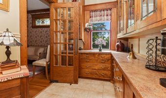 721 6th Ave E, Alexandria, MN 56308