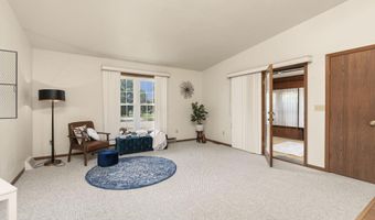 670 Saddle Rdg, Portage, WI 53901