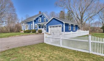 499 Seven Mile Rd, Cranston, RI 02831