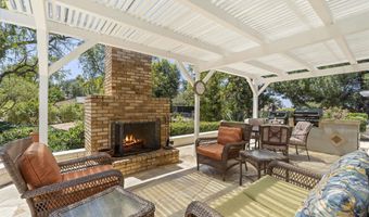 10525 Burned Oak Ln, Escondido, CA 92026