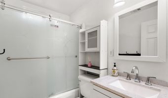 240 W Carolyn Dr, American Canyon, CA 94503