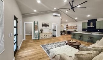 2019 N Lake Dr, Weatherford, TX 76085