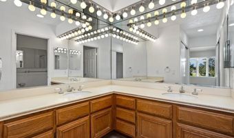 4905 Alicante Way, Oceanside, CA 92056
