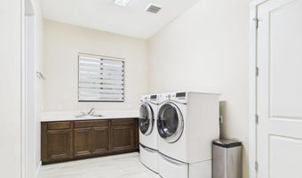 4571 S PINALENO Dr, Chandler, AZ 85249