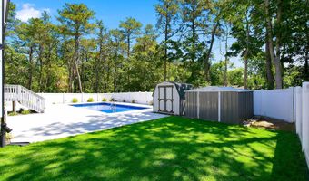 295 Coolidge Ave, Bayville, NJ 08721