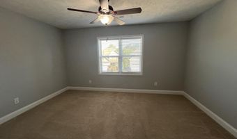 127 Lightwater Dr, Aberdeen, NC 28315