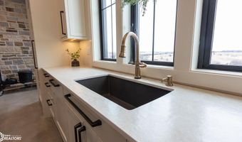 23249 Maple Rdg, Adel, IA 50003