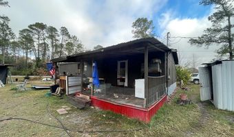 96 Canal St, Baxley, GA 31513