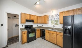 3823 N Barrington Ct, Arnold, MO 63010