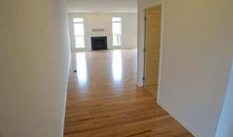5601 Gallery Park Dr, Ann Arbor, MI 48103