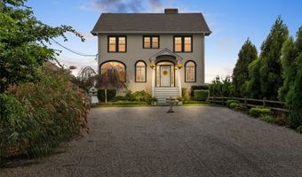 260 Ocean Ave, Amityville, NY 11701