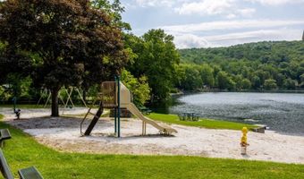5 Grandview Rd, Alloway, NJ 07461