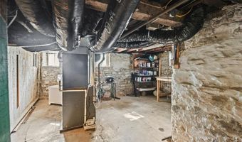 407 E 9th St, Alton, IL 62002