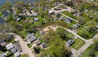 39457 N Forest Ave, Antioch, IL 60002