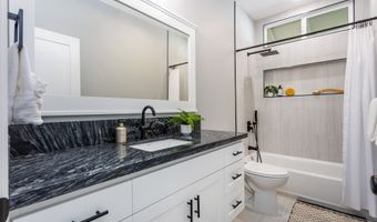 1139 KAUMANA Dr, Hilo, HI 96720