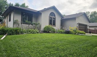 2510 Bobbie Dr, Aberdeen, SD 57401