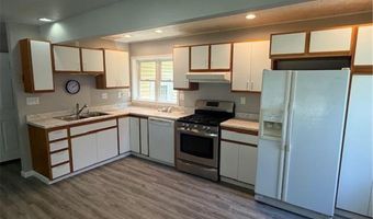 260 Maple St N, Balaton, MN 56115
