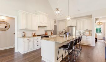 4512 Greyfriars Ln, Acworth, GA 30101