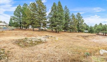 515 Lakeview Dr, Cascade, ID 83611