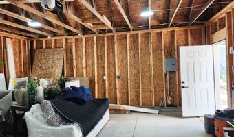 592 Kuehnle Ave, Ann Arbor, MI 48103