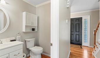 6029 Terri Lynn Dr, Affton, MO 63123