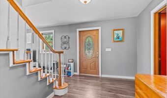580 River Rd, Cambridge, VT 05464