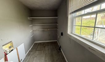 406 W Broadway St, Alexandria, IN 46001