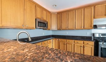 24635 KINGS CANYON Sq, Aldie, VA 20105