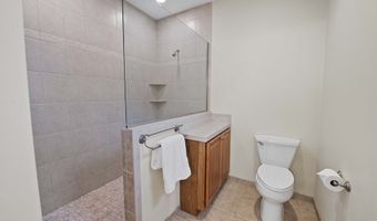 230 Roundhouse Rd, Astoria, OR 97103