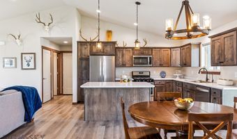 1005 Westwood Cir, Belgrade, MT 59714