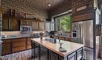3826 Mississippi 18, Brandon, MS 39042