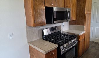 804 S 17th St, Artesia, NM 88210