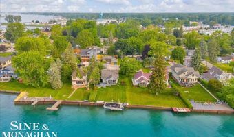 421 Edgewater, Algonac, MI 48001