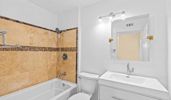 19 Softwind, Aliso Viejo, CA 92656