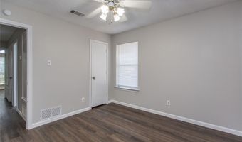 303 Shirley Dr, Alvarado, TX 76009