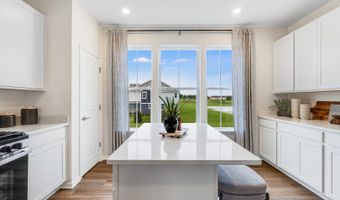 1250 Glenmont St, Algonquin, IL 60102