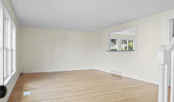 149 Yeoman Ave, Cranston, RI 02920