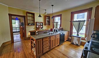 30 Chapin St, Brattleboro, VT 05301
